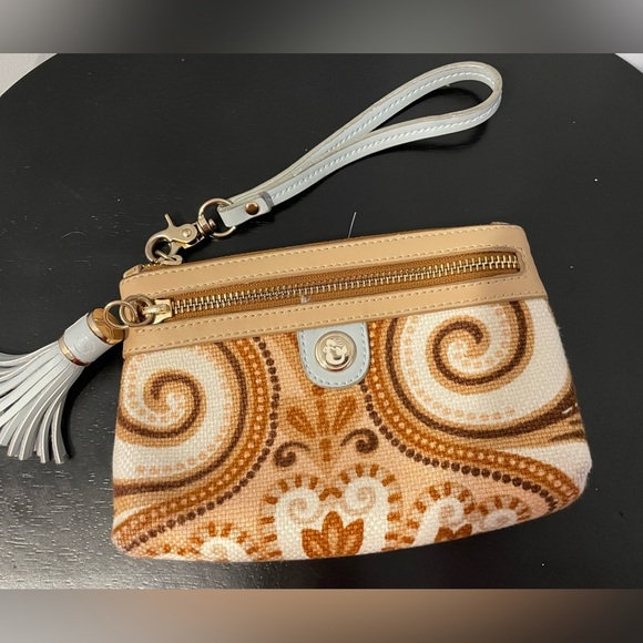 Spartina 449 Tan and Brown Patterned Wristlet with tassel Natural linens - Picture 1 of 5